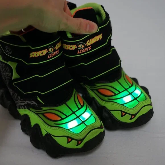 Toddler Boy Sketcher's Light Up Dinosaur Boots, Size 11, Water Resistant - Picture 11 of 11